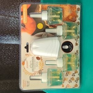 Plug-in Air Freshener 4 Sented oil refills